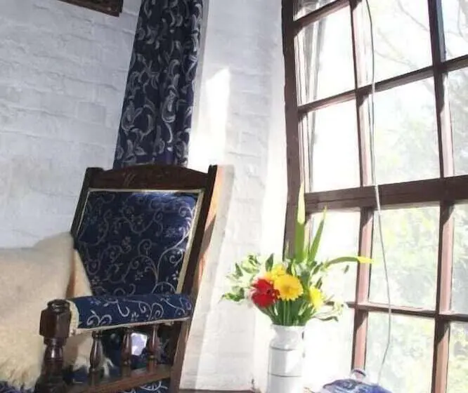 １ベッドルームハウス, Bowerbank Mill B&b