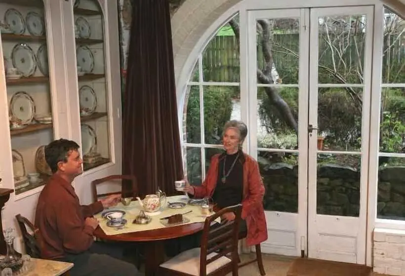 １ベッドルームハウス, Bowerbank Mill B&b