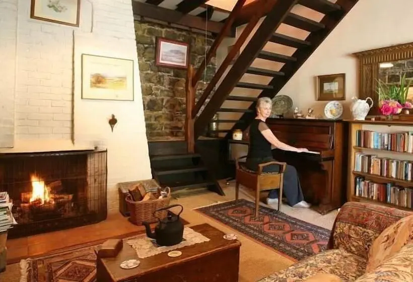１ベッドルームハウス, Bowerbank Mill B&b