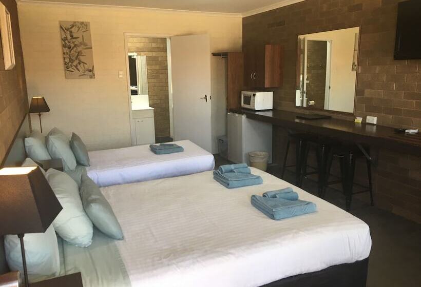 חדר סטנדרט, Camellia Motel