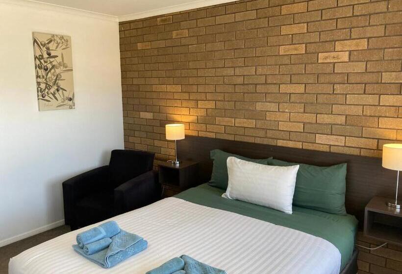 Номер Deluxe, Camellia Motel