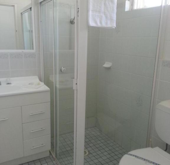 Номер Стандарт Трехместный, Central Coast Motel