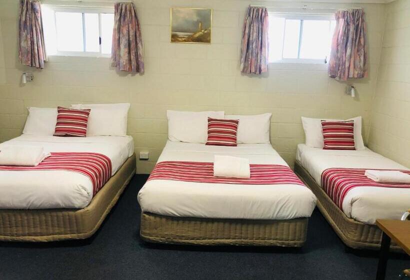 غرفة عائلية, Central Coast Motel