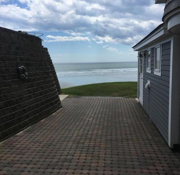 高级海景房, Cutty Sark Motel