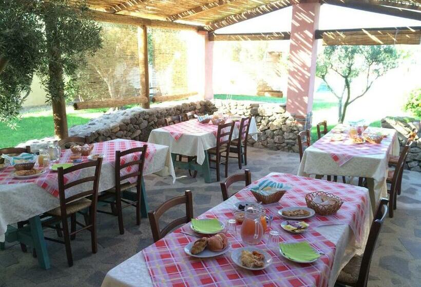 标准间, Agriturismo S´aranada