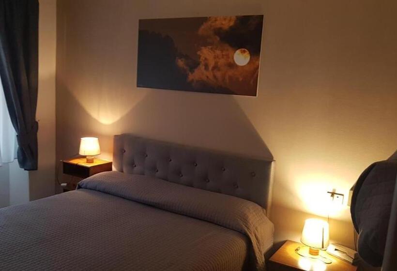 חדר סטנדרט לשלושה, Albergo Bellaria