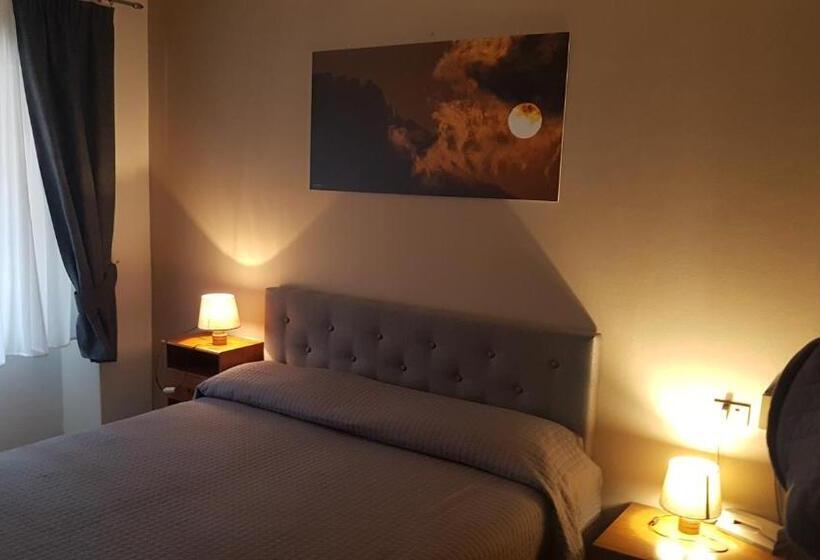 חדר סטנדרט לארבעה, Albergo Bellaria