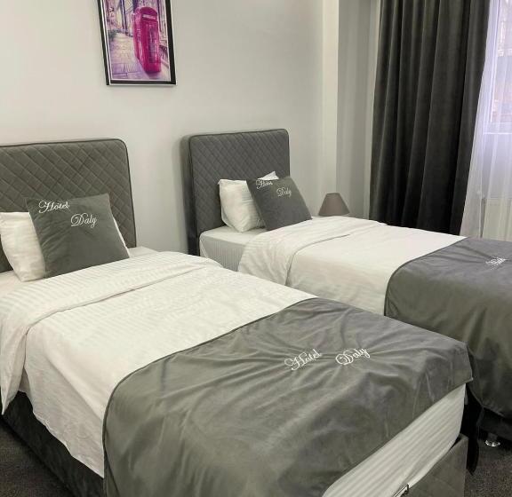 غرفة قياسية, Daly