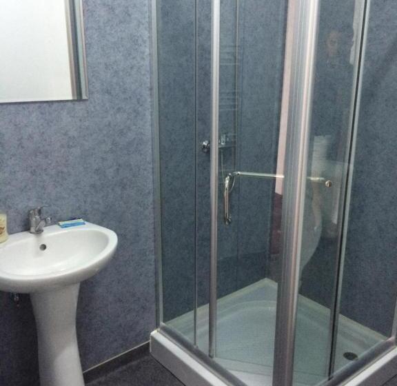 غرفة قياسية, Daly