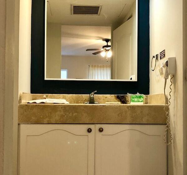 חדר סטנדרט לשלושה, Las Margaritas Merida