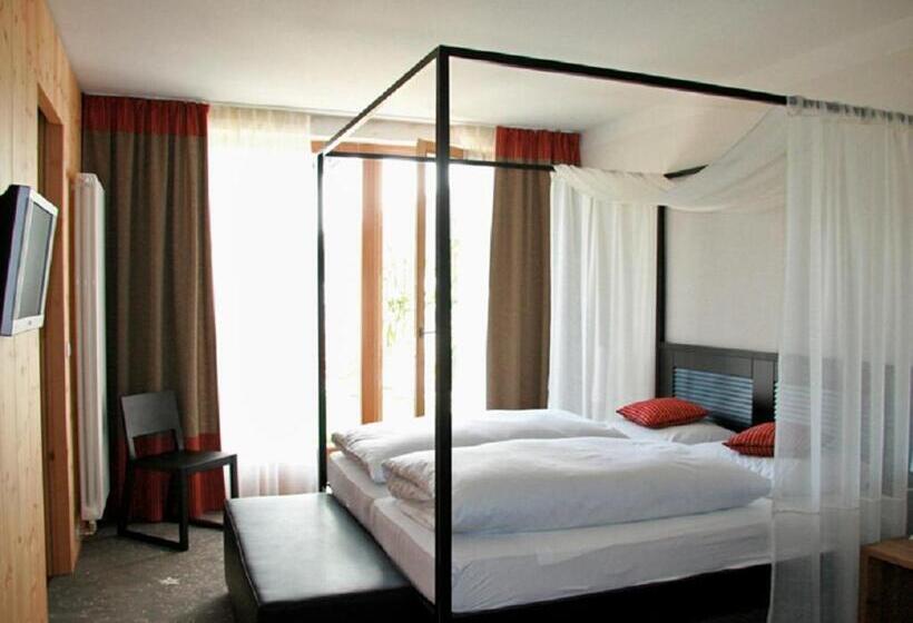 Номер Superior с Балконом, Ploseblick