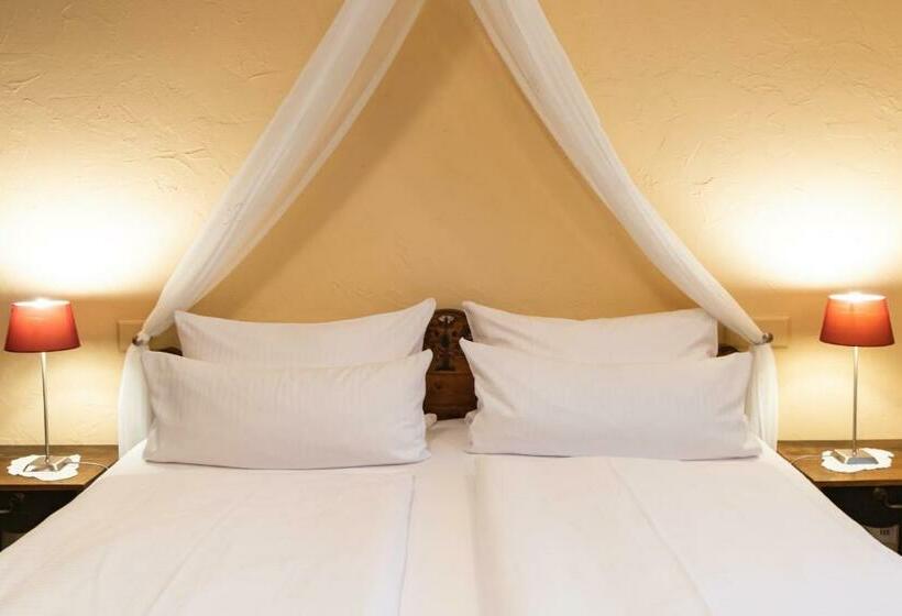 Номер Стандарт, Weiler