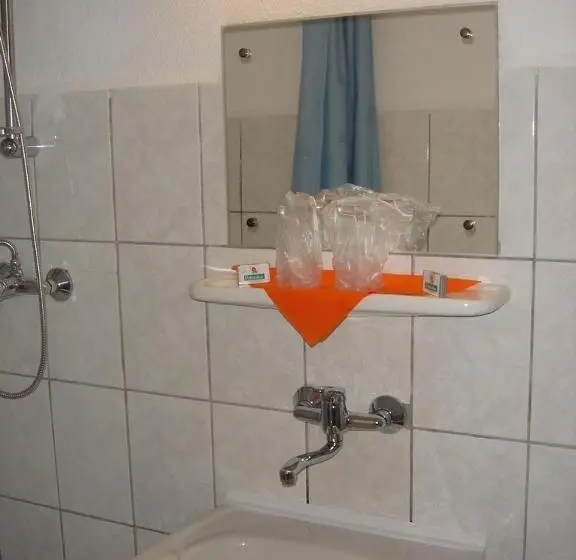 اتاق استاندارد, Motel Cristina