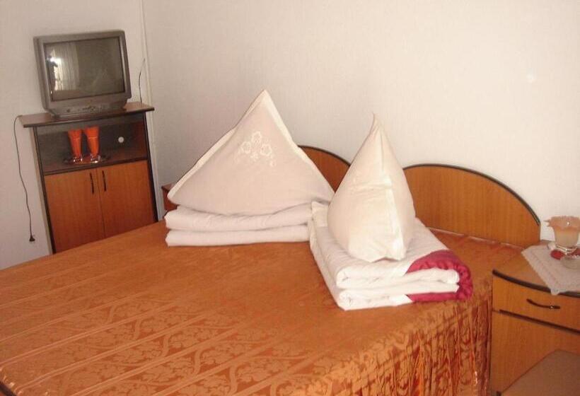 اتاق استاندارد, Motel Cristina