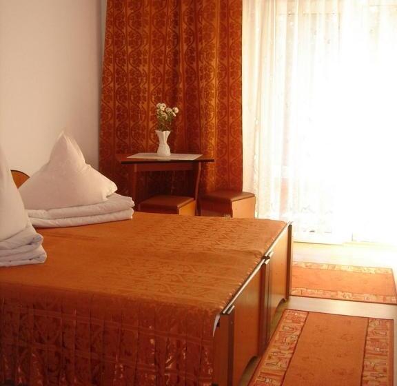 اتاق استاندارد, Motel Cristina