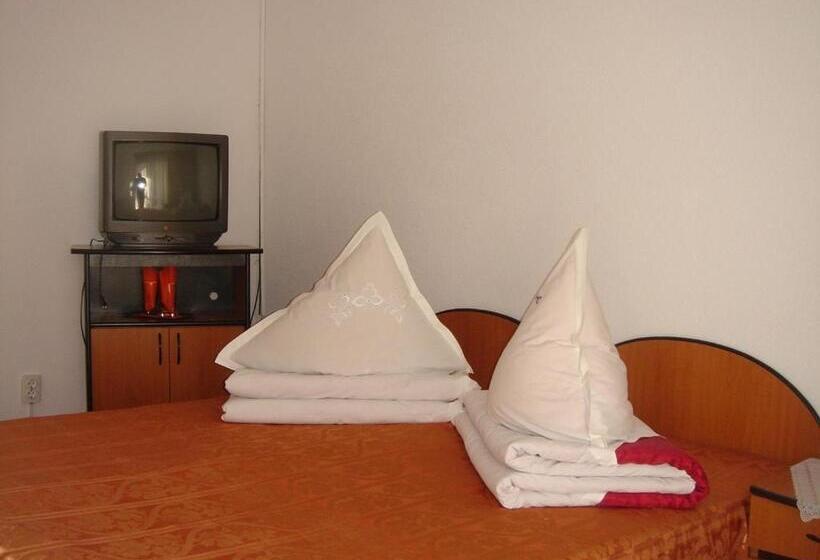 اتاق استاندارد, Motel Cristina