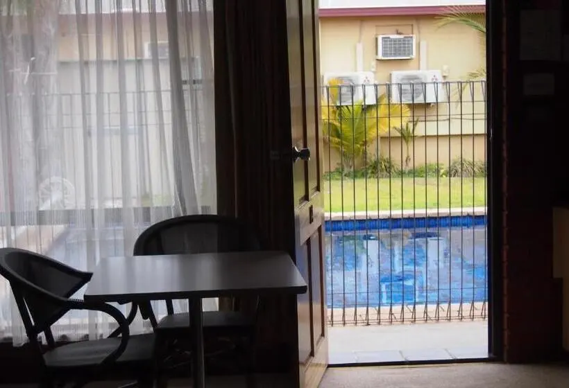デラックスルーム, Murray River Motel