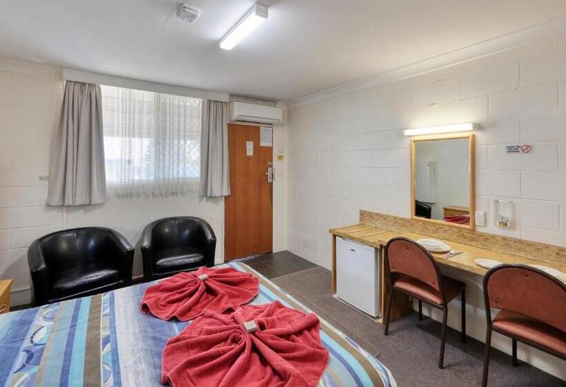 חדר סטנדרט יחיד, Golden Peak Motel Peakhill