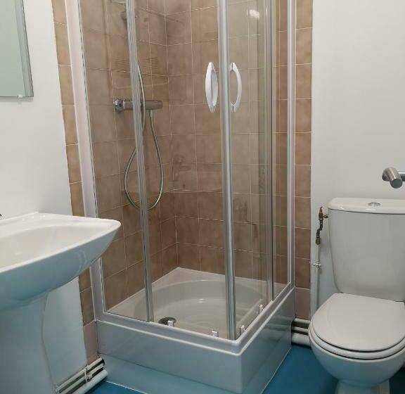 Pokój Rodzinny, Auberge De Jeunesse D Orleans