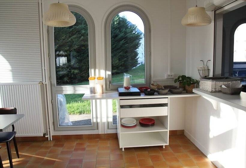 Pokój Standard, Auberge De Jeunesse D Orleans