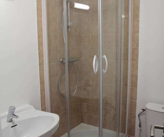 Номер Стандарт Индивидуальный, Auberge De Jeunesse D Orleans