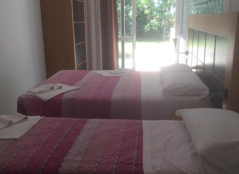 스탠다드 스튜디오, Duna Camere Con Bagno