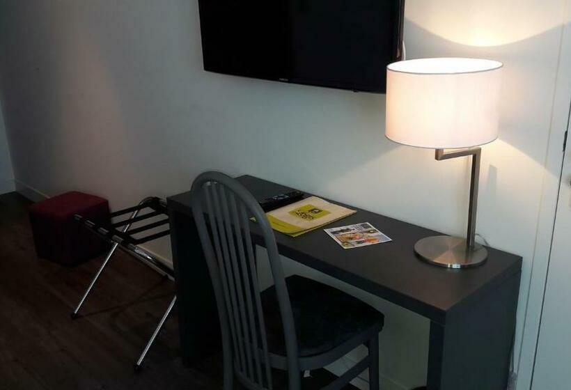 غرفة قياسية, La Bourrine