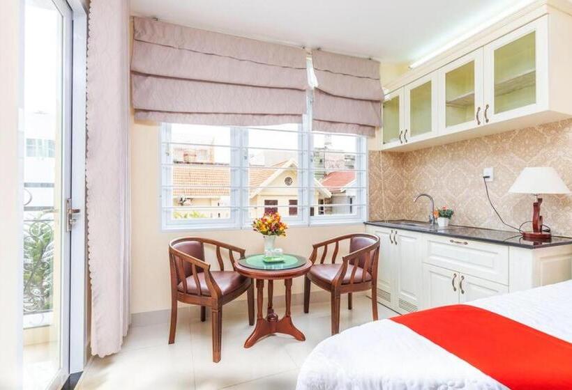 اتاق استاندارد با بالکن, Sao Biển