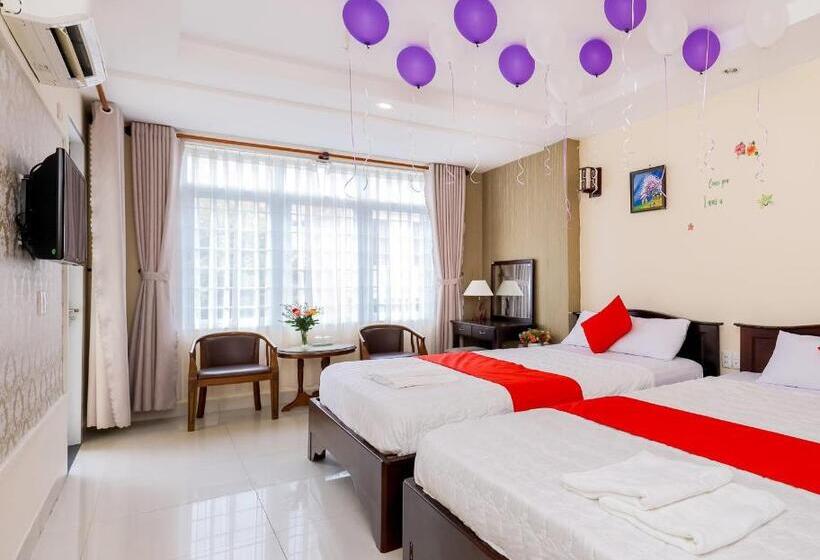 اتاق استاندارد با بالکن, Sao Biển