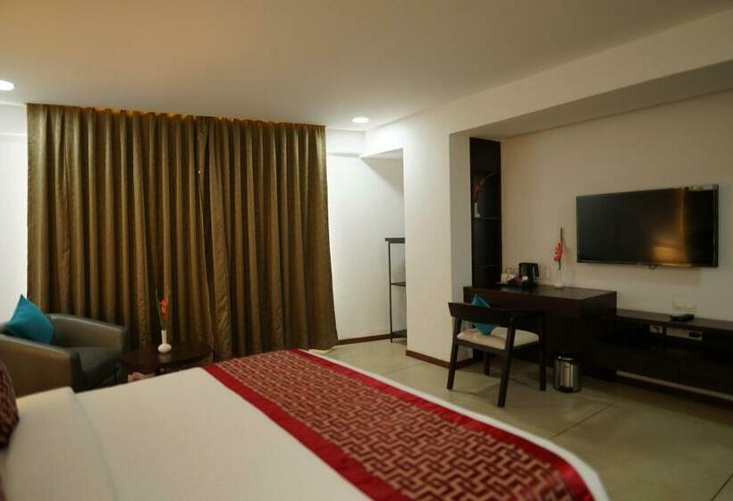 اتاق لوکس, The Terrace By Ladder Mgd By Citrine