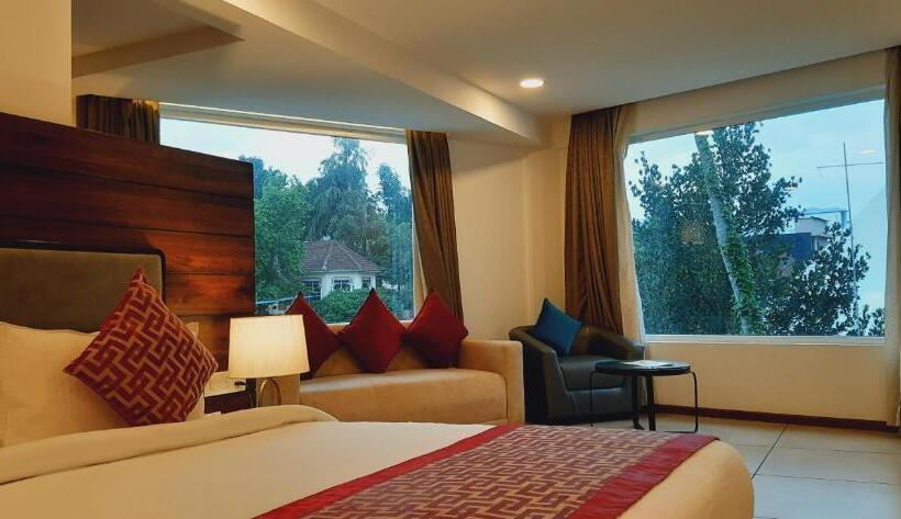 سوییت, The Terrace By Ladder Mgd By Citrine