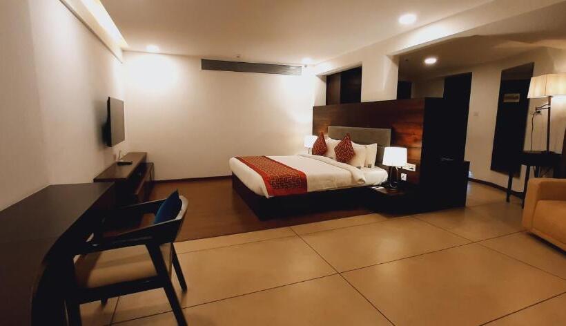 سوییت, The Terrace By Ladder Mgd By Citrine