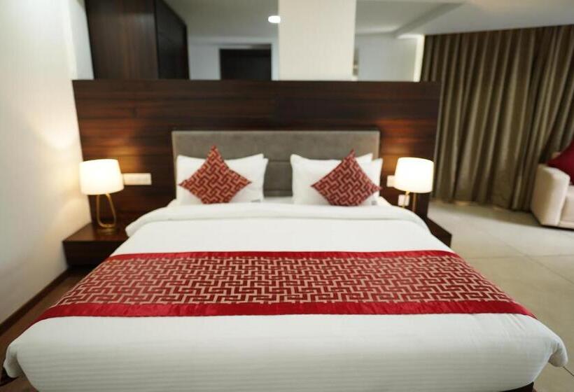 سوییت, The Terrace By Ladder Mgd By Citrine