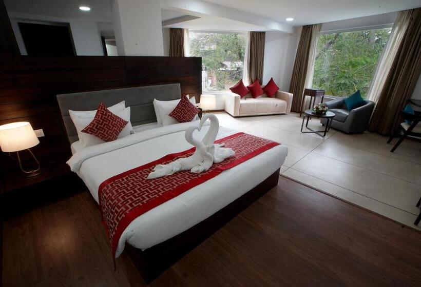 سوییت, The Terrace By Ladder Mgd By Citrine