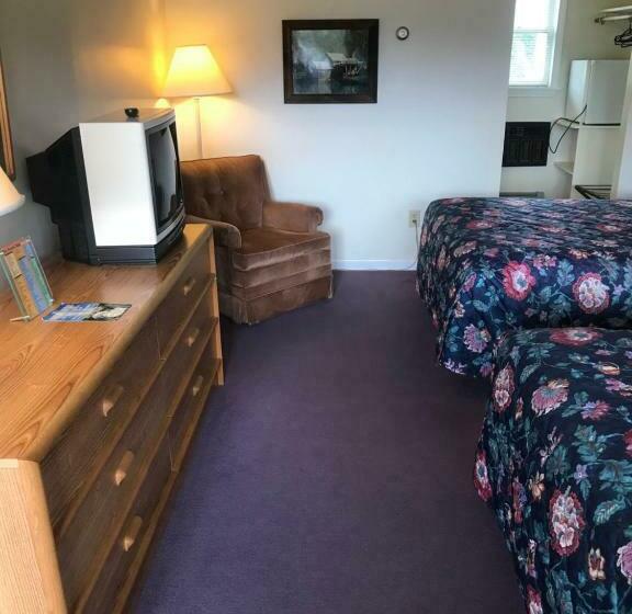 Номер Стандарт, Four Seasons Motor Inn