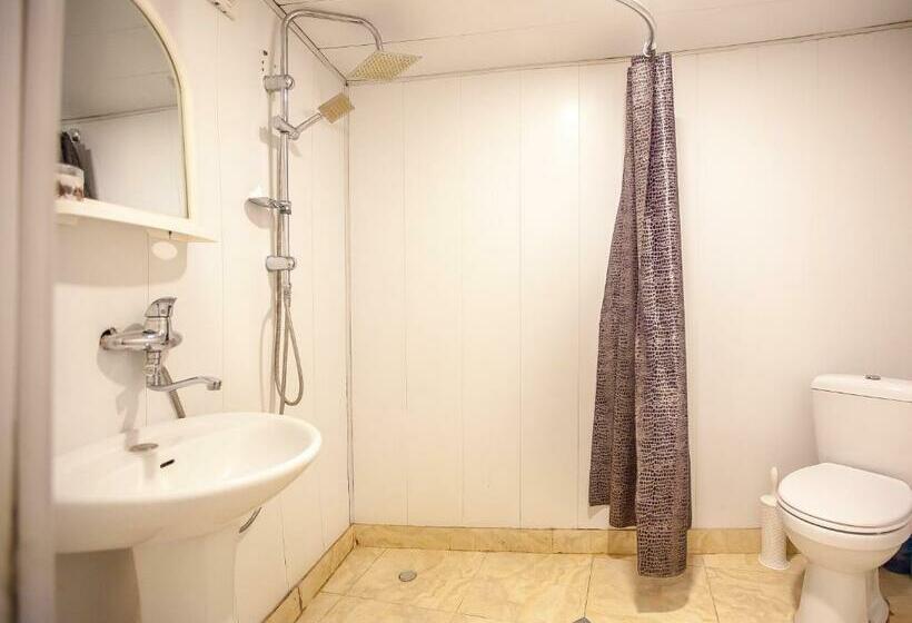 اتاق استاندارد, Guest House Happy Holidays