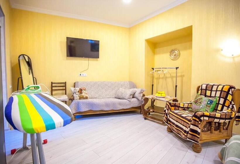 اتاق استاندارد, Guest House Happy Holidays