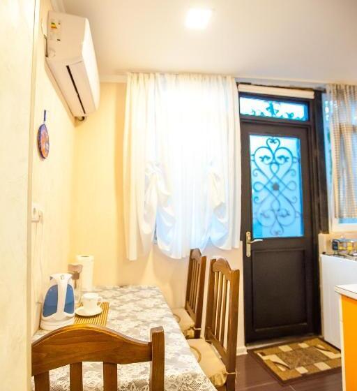 اتاق استاندارد, Guest House Happy Holidays