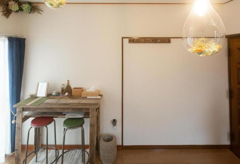 エコノミールーム, Tipy Records Inn Hanare