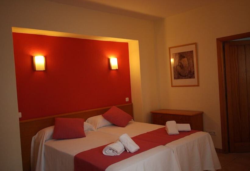 스탠다드 스튜디오, Apartamentos Casa Maria