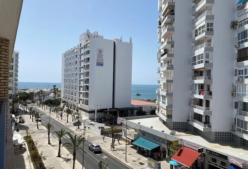 استودیوی استاندارد, Apartamentos MS Puerto Marina