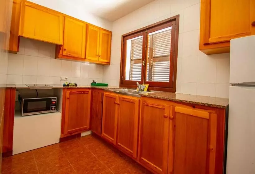 Huoneisto 2 Makuuhuonetta, Apartamentos Sol Y Mar Menorca