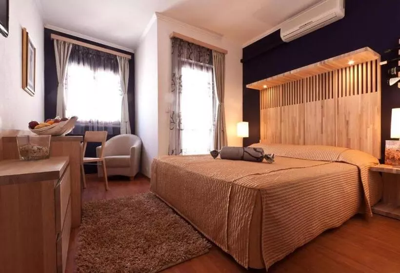 Classic room with balcony, Boutique Hotel Marco Polo