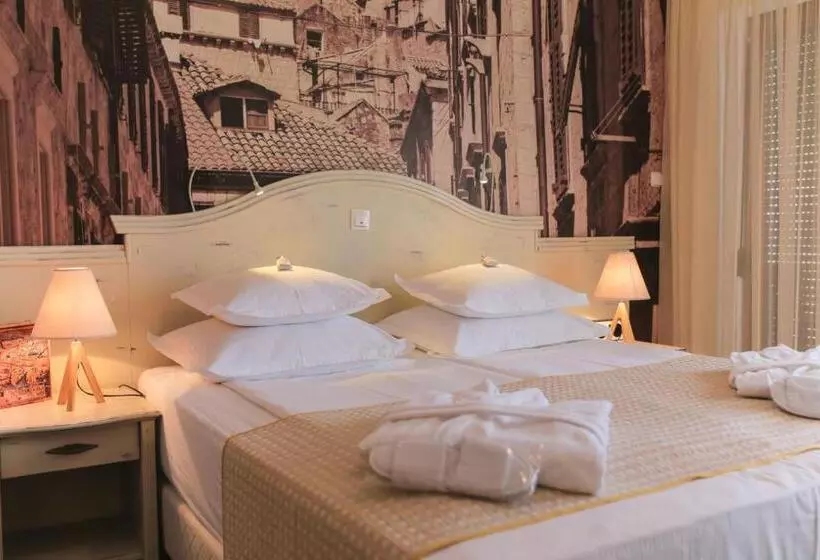 オーシャンビュースタンダードルームバルコニー付き, Boutique Hotel Marco Polo