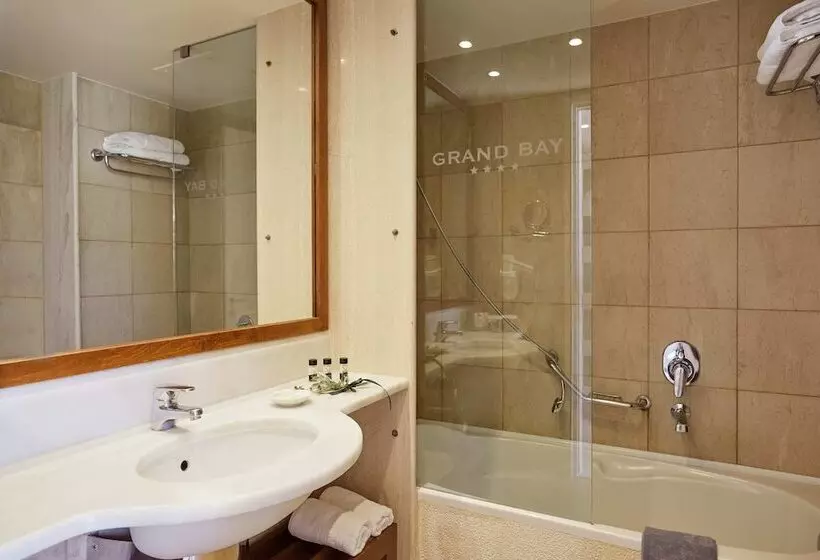 オーシャンビュージュニアスイート, Giannoulis Grand Bay Beach Resort
