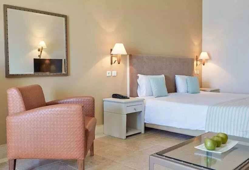 オーシャンビュージュニアスイート, Giannoulis Grand Bay Beach Resort