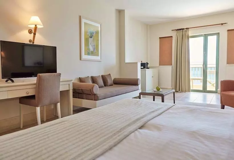 オーシャンビュージュニアスイート, Giannoulis Grand Bay Beach Resort