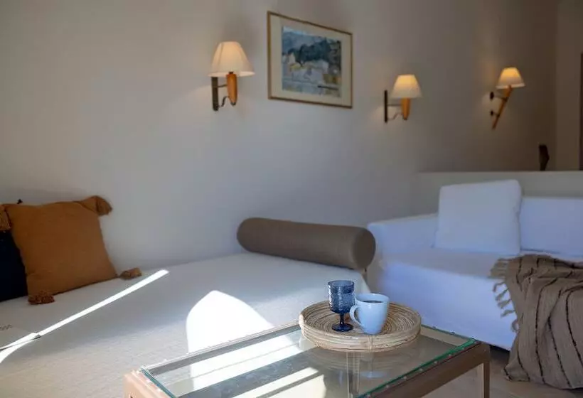 スイート, Giannoulis Grand Bay Beach Resort