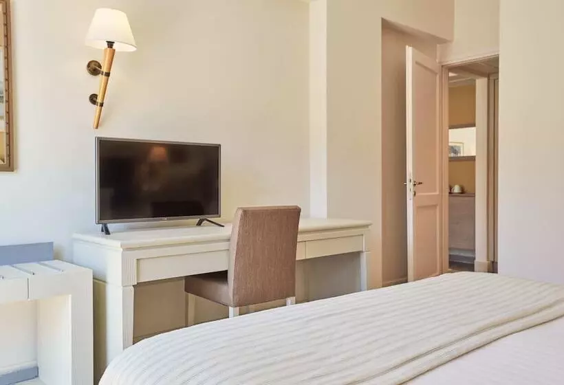 スイート, Giannoulis Grand Bay Beach Resort