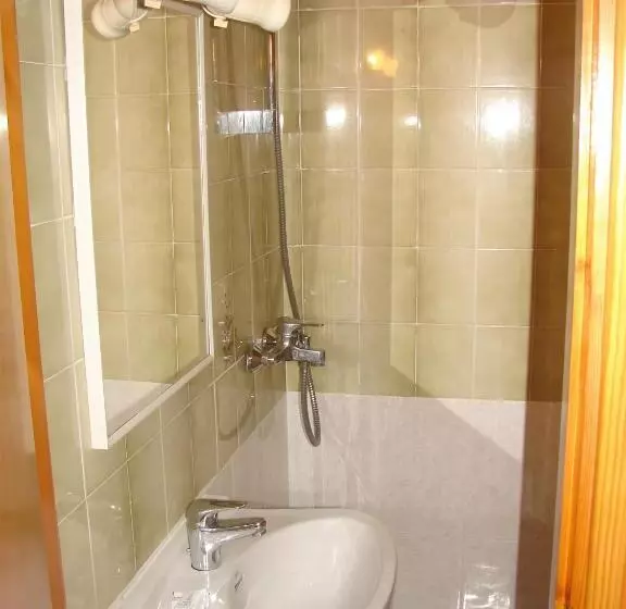 Standard Single Room, Hostal Talamanca